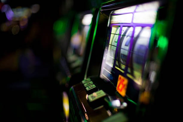Starlight Princess slot game interface on menpora toto showing five reels, paylines, and bet controls